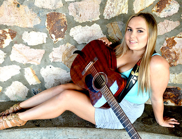 Jessamy Acoustic Singer Brisbane